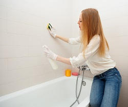 Should I Be Using Wood Polish In Domestic Cleaning?